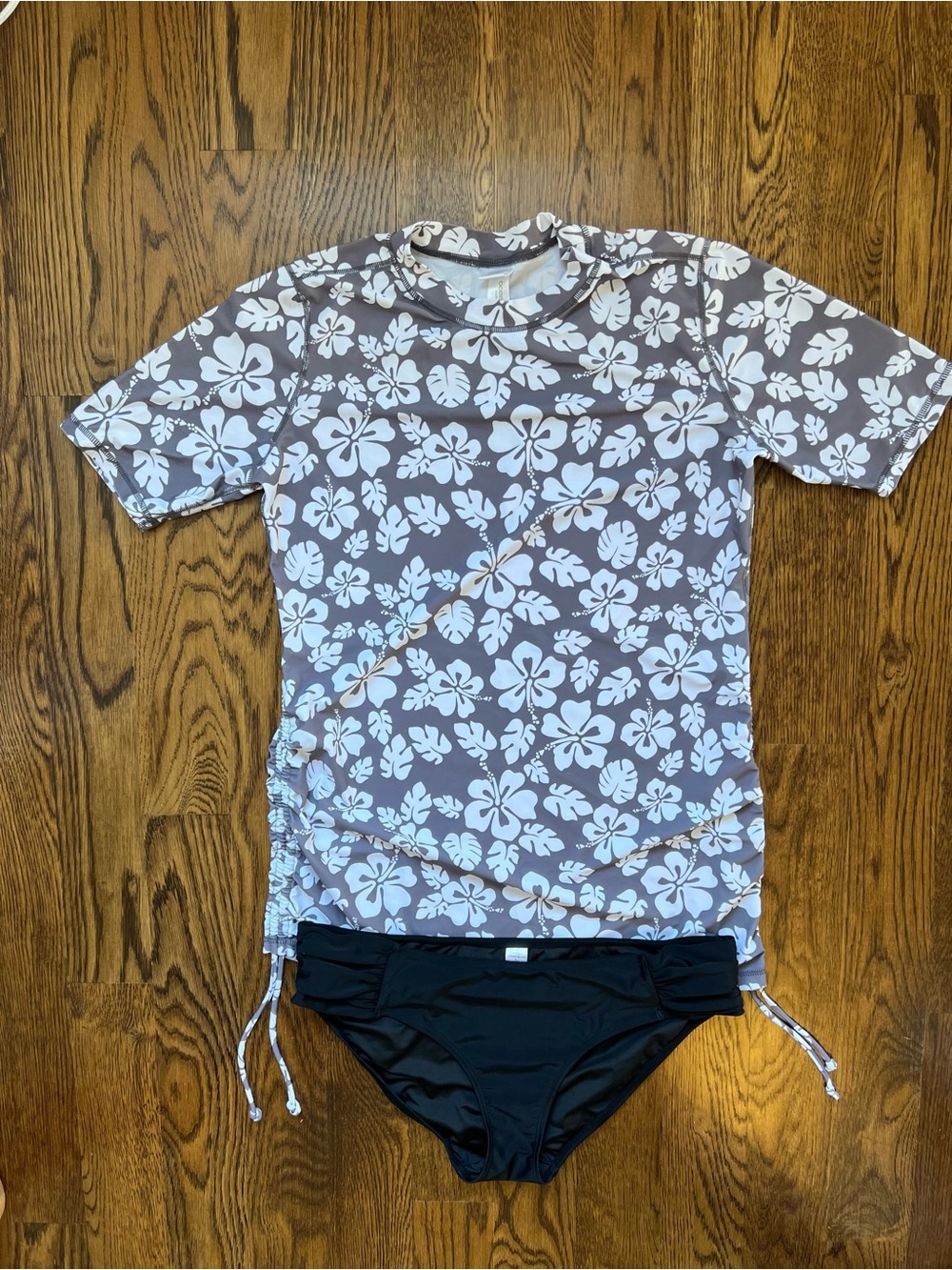 Maternity Ruched Rashguard and Bikini Bottom - Picture 1 of 10